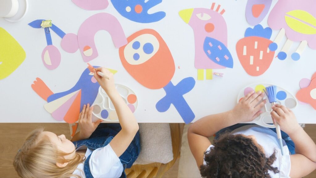 张津瑜vs吕总完整视频 and Imaginative Play